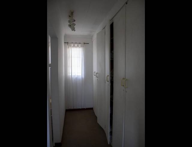 4 BEDROOM HOUSE FOR SALE IN WIERDA PARK
